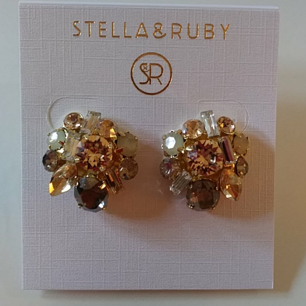 Stella & Ruby stud earrings